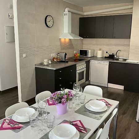 Ayala Apartamento Malaga Bagian luar foto