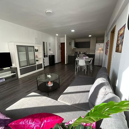Ayala Apartamento Malaga Bagian luar foto