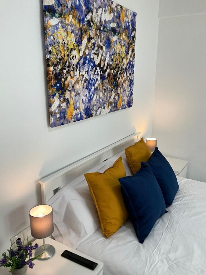 Ayala Apartamento Malaga Bagian luar foto