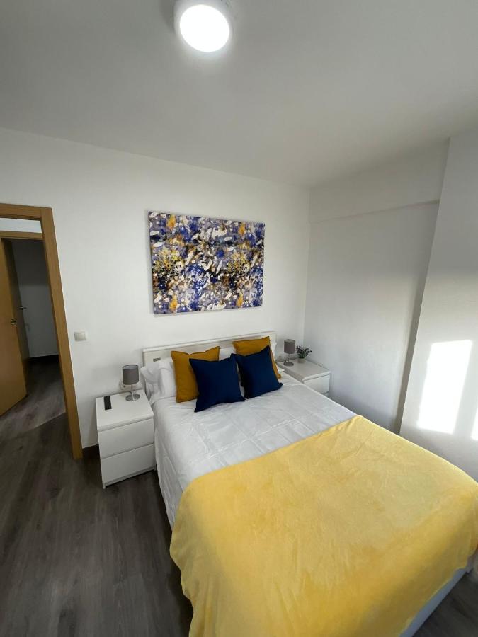 Ayala Apartamento Malaga Bagian luar foto